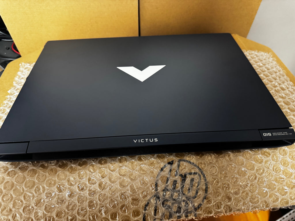 HP VICTUS GAMER i7 13a Generación RTX 4050 NUEVO Open Box Garantía 6 meses X HP