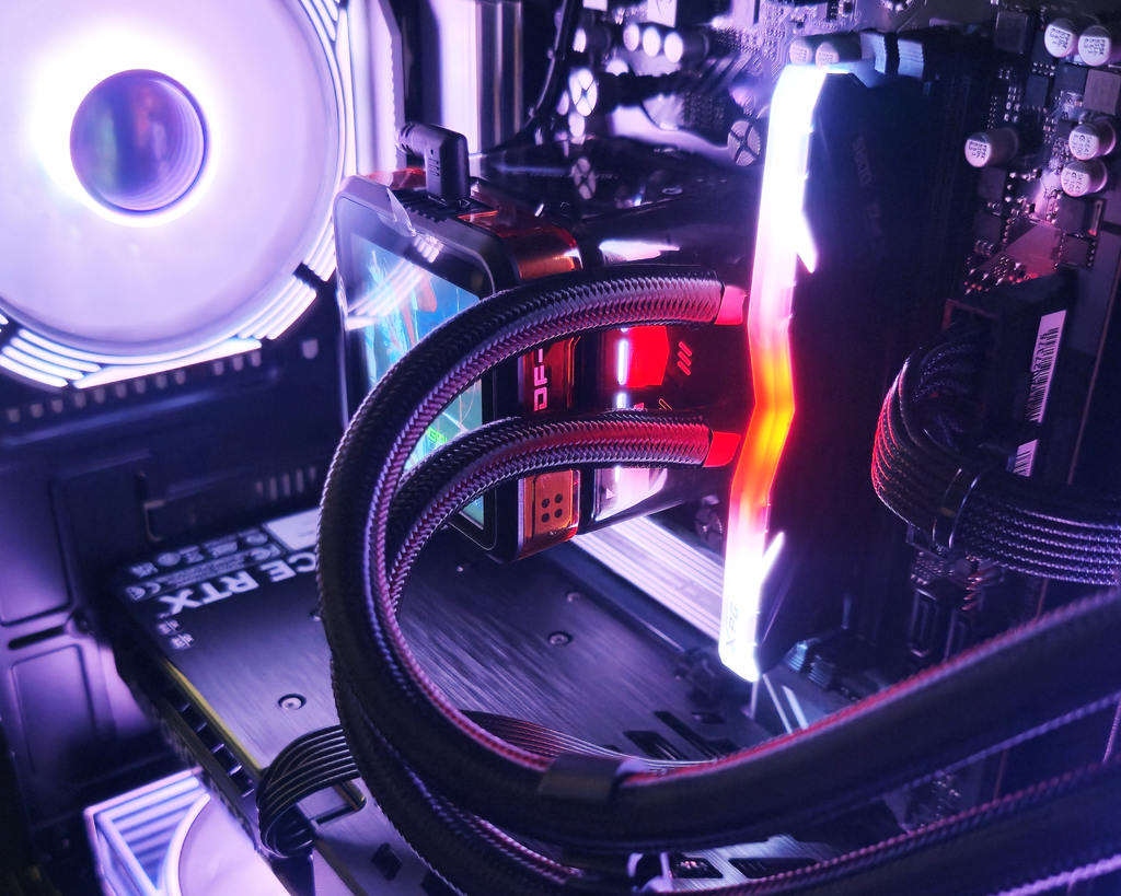 DARK HORIZON Pc Gamer Ryzen 7